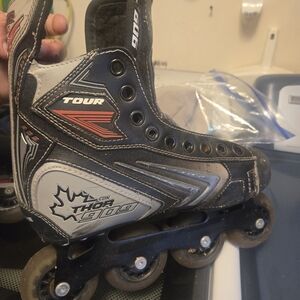 Tour Thor 909 Black/Gray Inline Skates